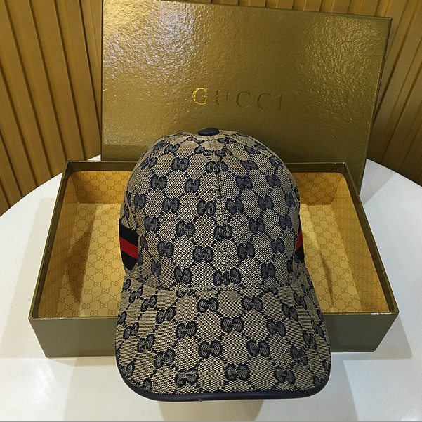 Gucci GG Canvas Baseball Hat - DopestKickz