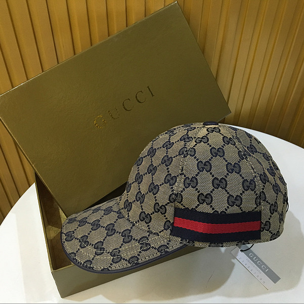 Gucci GG Canvas Baseball Hat - DopestKickz