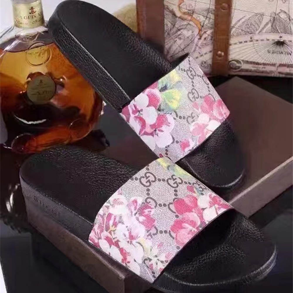 Gucci Bird And Flower Flip Flops - DopestKickz