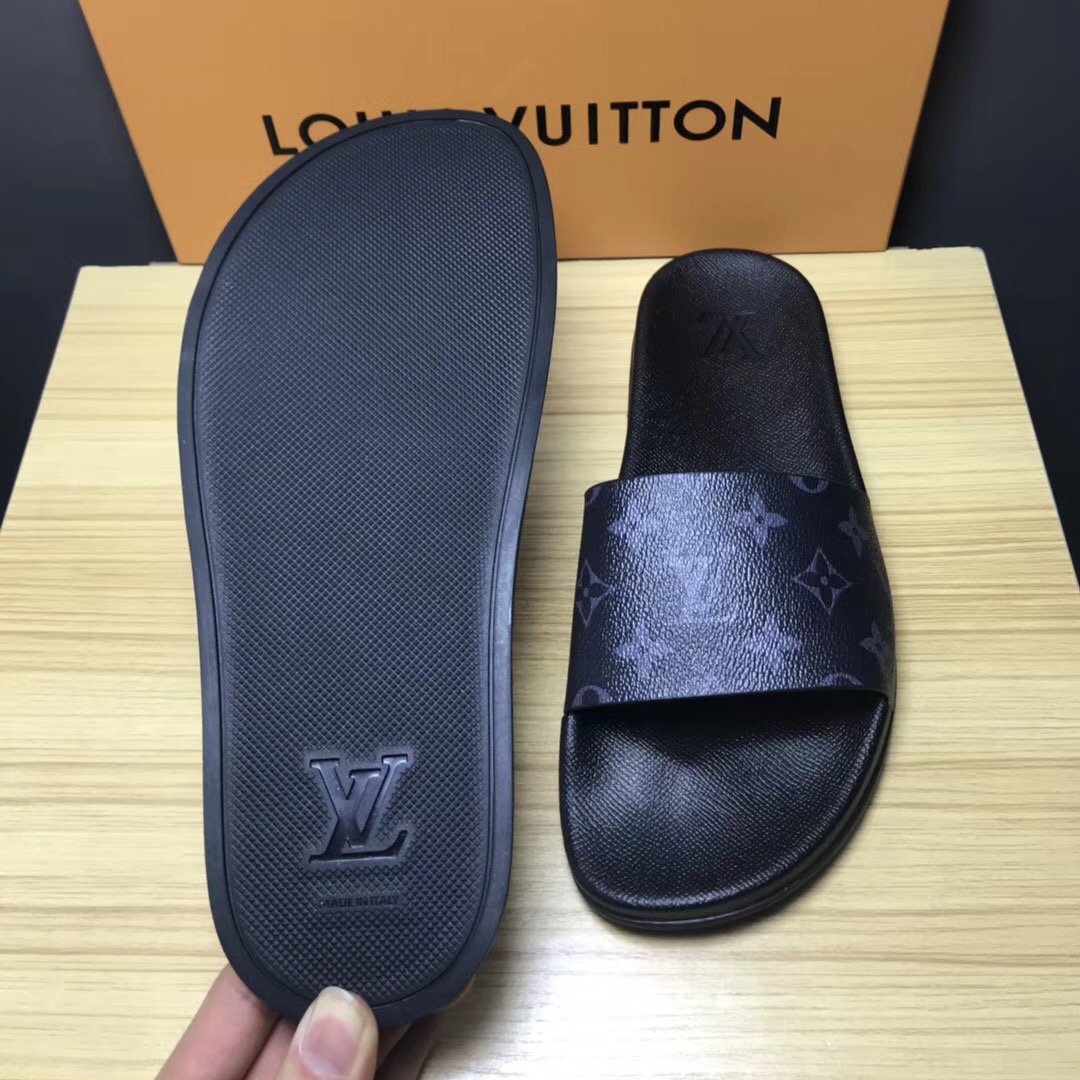 Louis Vuitton Palm Slippers In Balck - DopestKickz