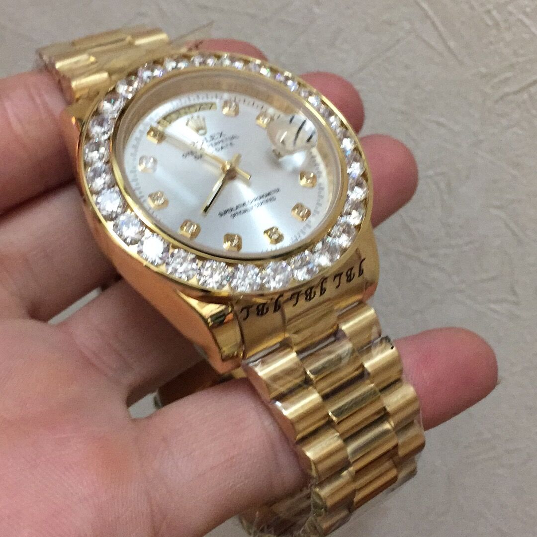 Rolex 40MM 18K Yellow Gold Diamond Watch - DopestKickz