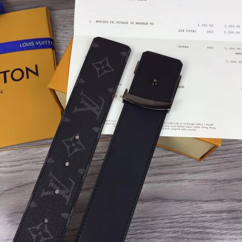Louis Vuitton Reverso Belt in Black - DopestKickz