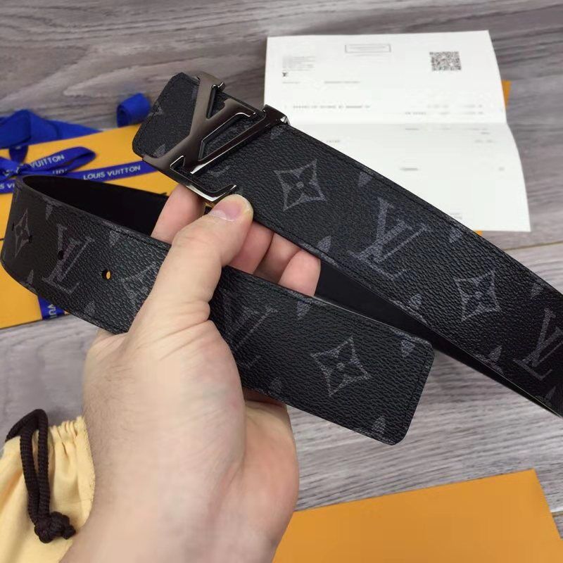 Louis Vuitton Reverso Belt in Black - DopestKickz