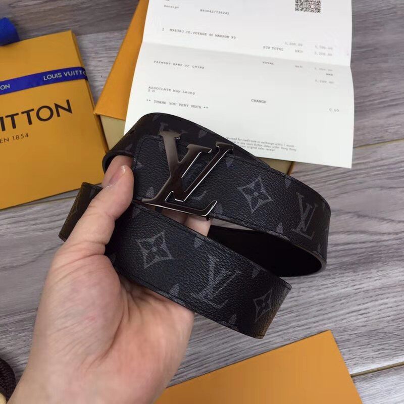 Louis Vuitton Reverso Belt in Black - DopestKickz