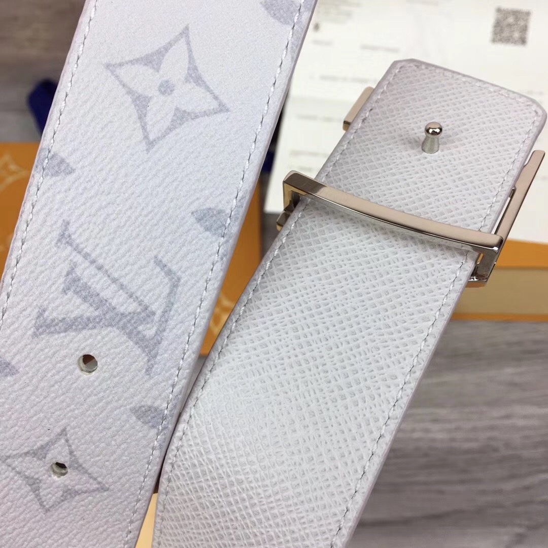Louis Vuitton Initiales Reversible Belt  In White - DopestKickz