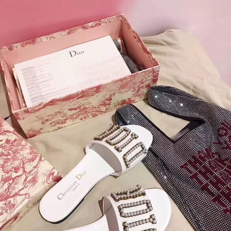 Dior White Slippers - DopestKickz