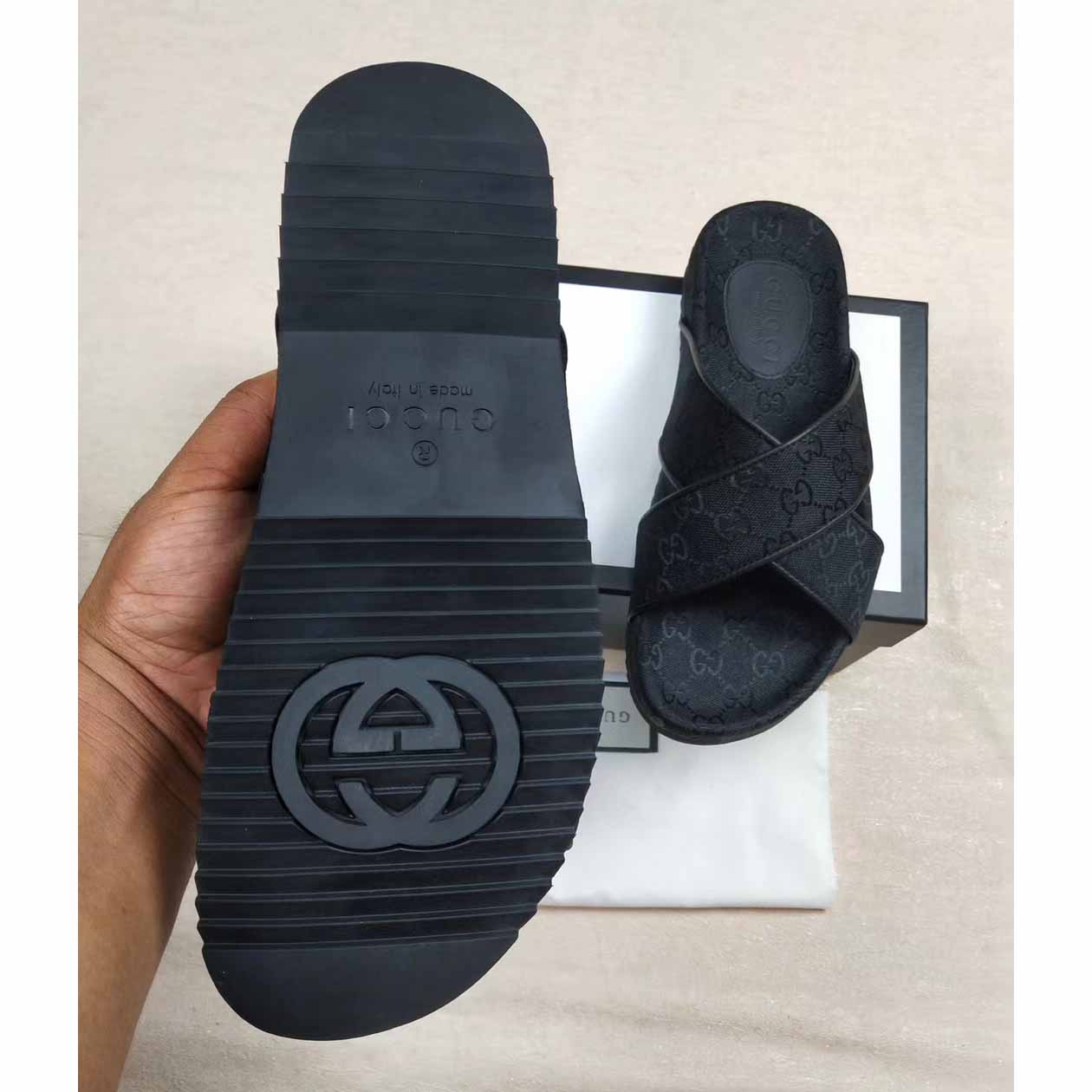 Gucci Men's GG Slide Sandal - DopestKickz