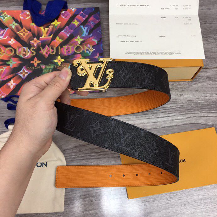 Louis Vuitton Squared 40MM Belt - DopestKickz