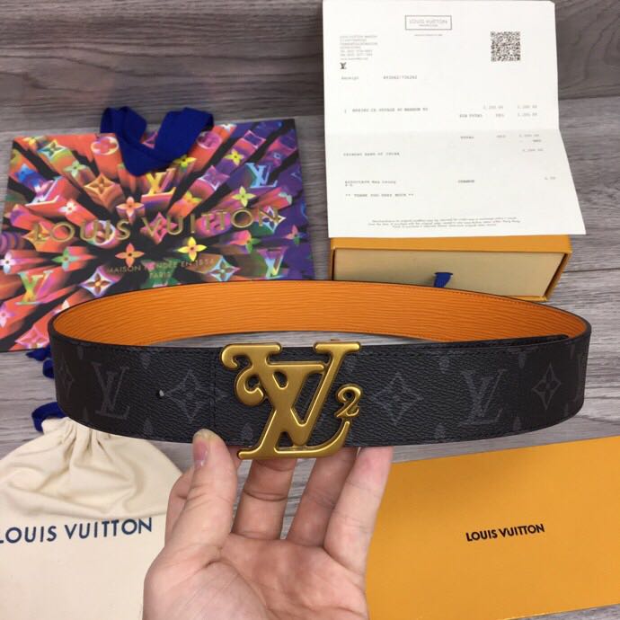 Louis Vuitton Squared 40MM Belt - DopestKickz