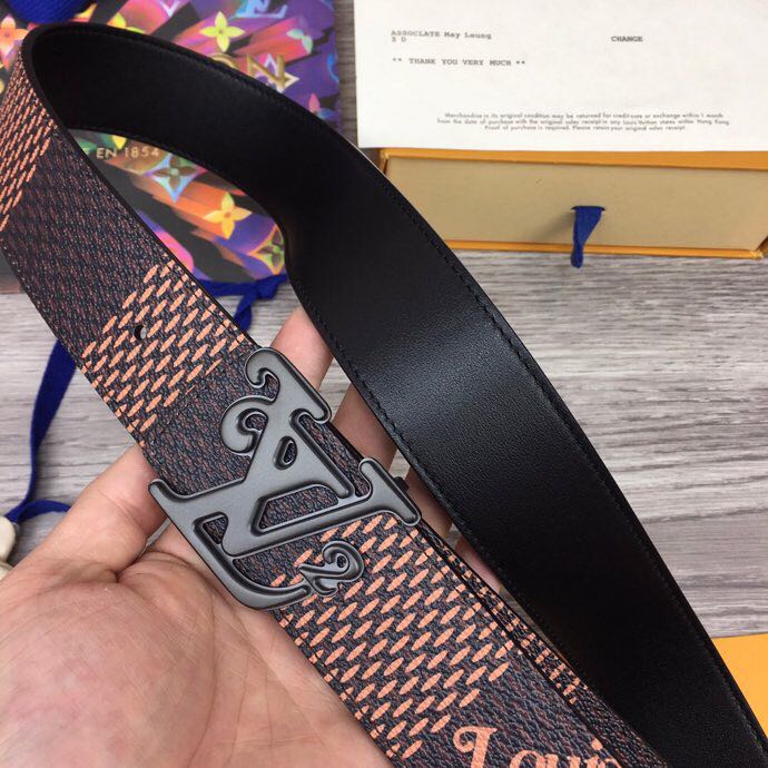Louis Vuitton Squared 40MM Belt - DopestKickz