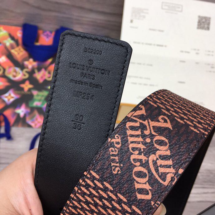 Louis Vuitton Squared 40MM Belt - DopestKickz