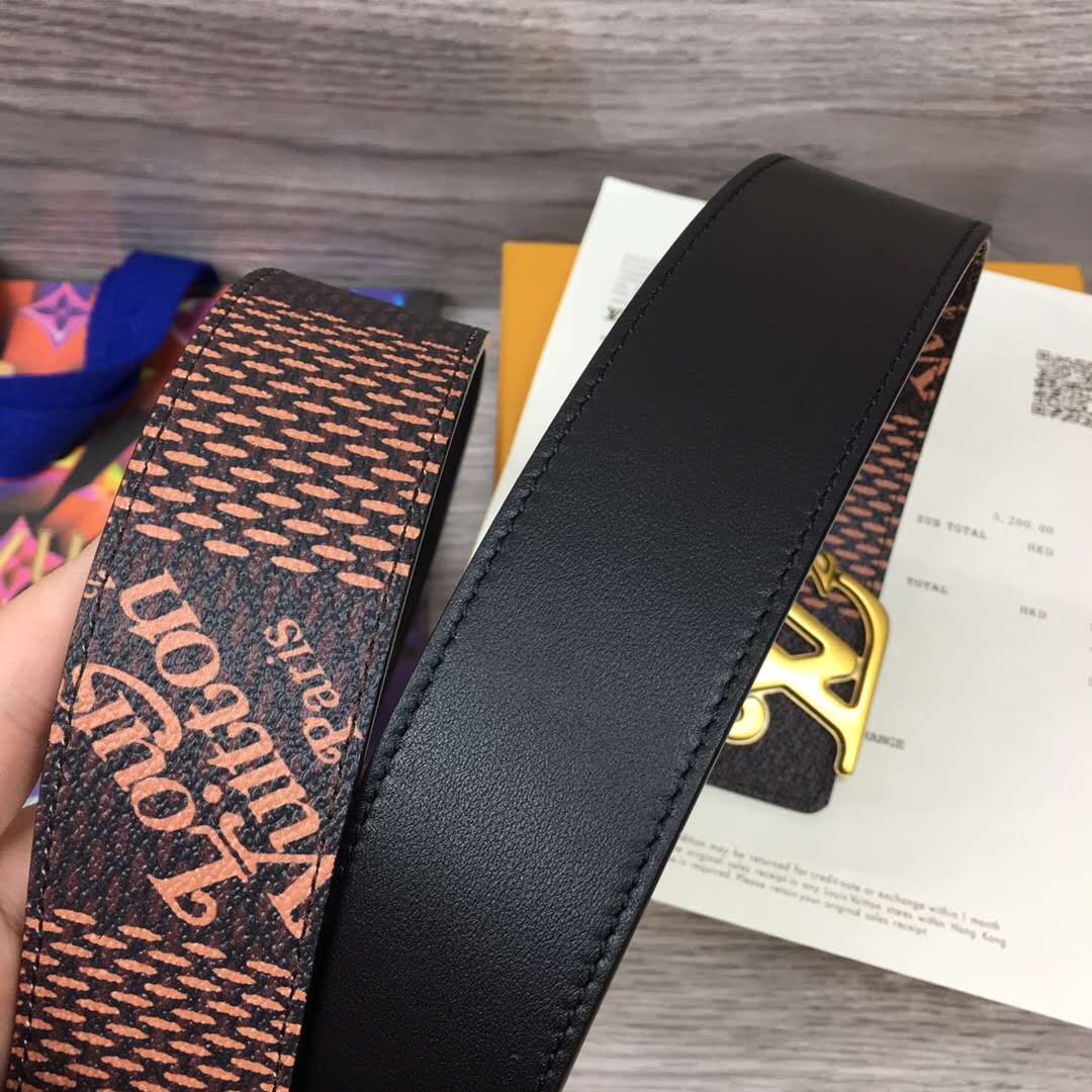 Louis Vuitton Squared LV 40mm Belt - DopestKickz