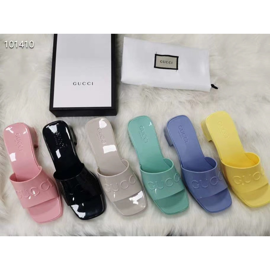 Gucci Women's Slide Sandal - DopestKickz