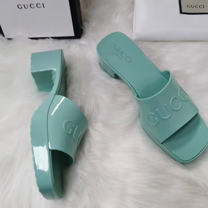 Gucci Women's Slide Sandal - DopestKickz