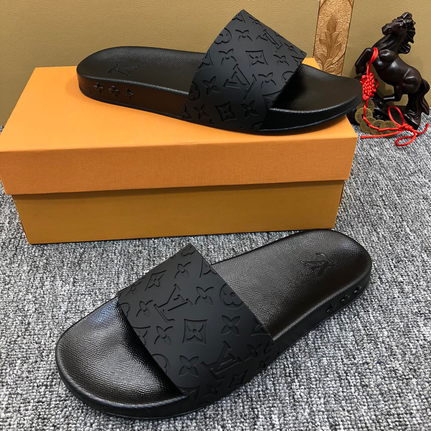 Louis Vuitton Monogram Slippers - DopestKickz