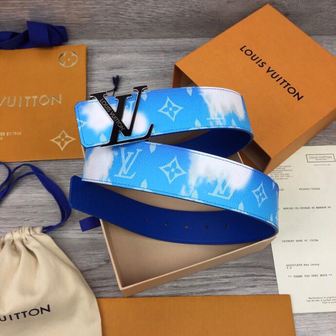 Louis Vuitton Shape 40MM Reversible Clouds - DopestKickz