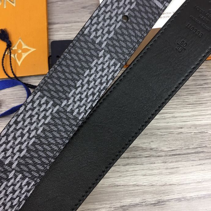 Louis Vuitton Damier Print 40MM Belt - DopestKickz