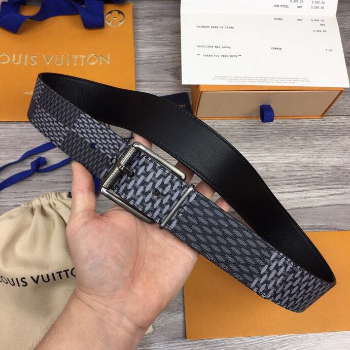 Louis Vuitton Damier Print 40MM Belt - DopestKickz