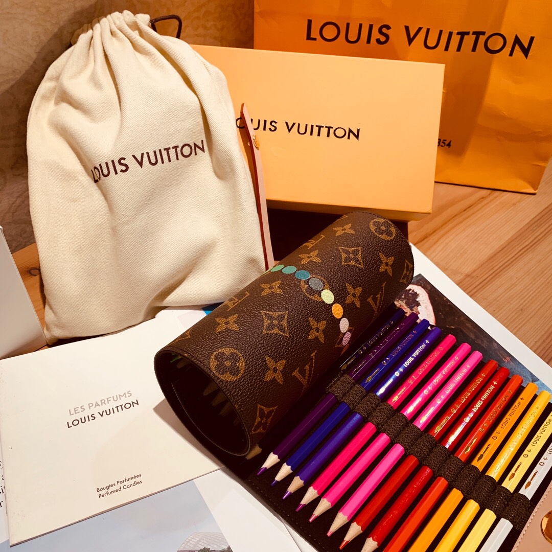 Louis Vuitton Pen Box - DopestKickz