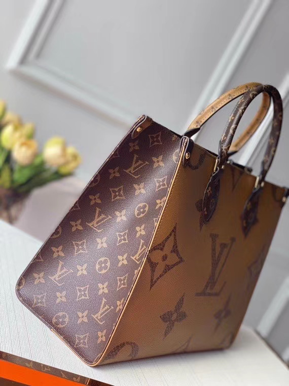 Louis Vuitton Onthego GM Handbag - DopestKickz