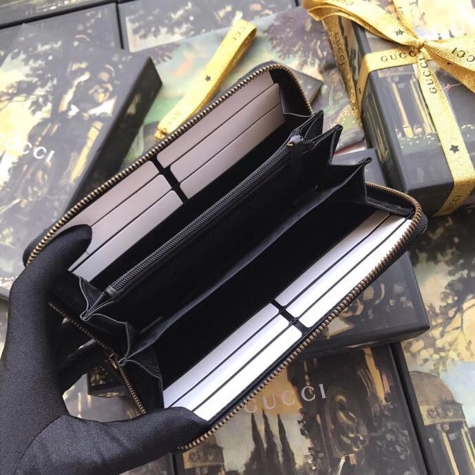 Gucci Black Leather Wallet With Interlocking G - DopestKickz