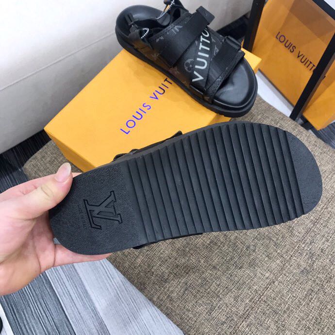 Louis Vuitton Honolulu Mule Sandals - DopestKickz