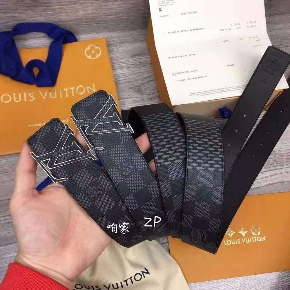 Louis Vuitton Initiales 40MM Reversible Belt - DopestKickz