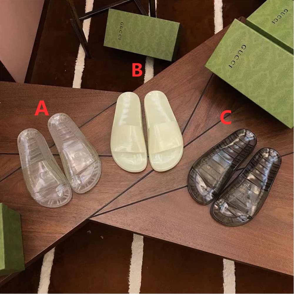 Gucci Men's Slide Sandal With GG Logo - DopestKickz