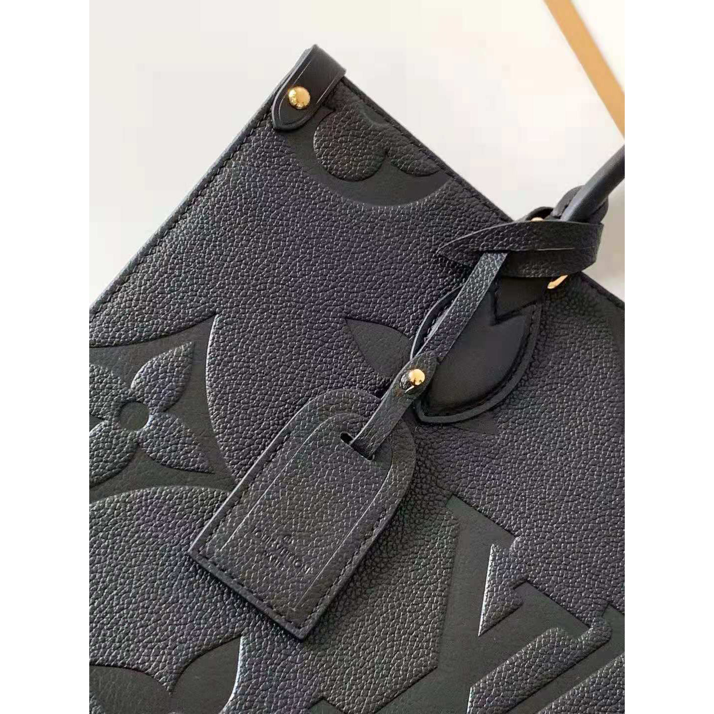 Louis Vuitton Neverfull Totes - DopestKickz