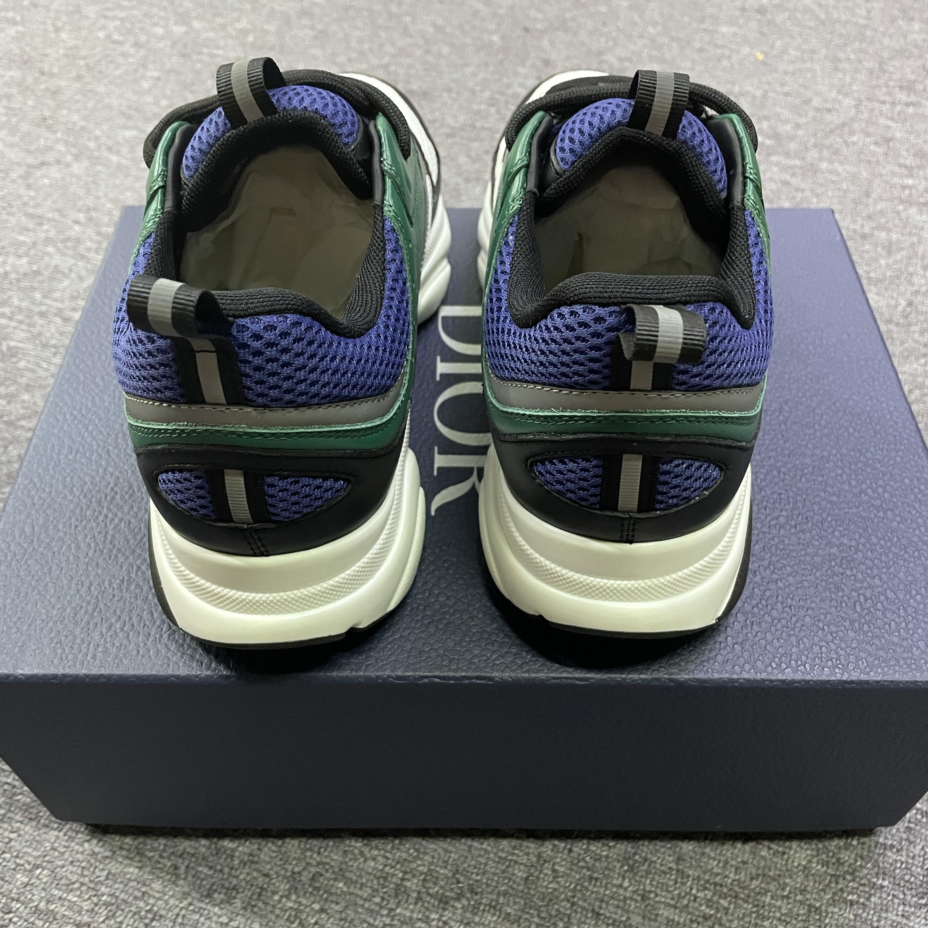 Dior [Limited Version] B22 Sneaker - DopestKickz