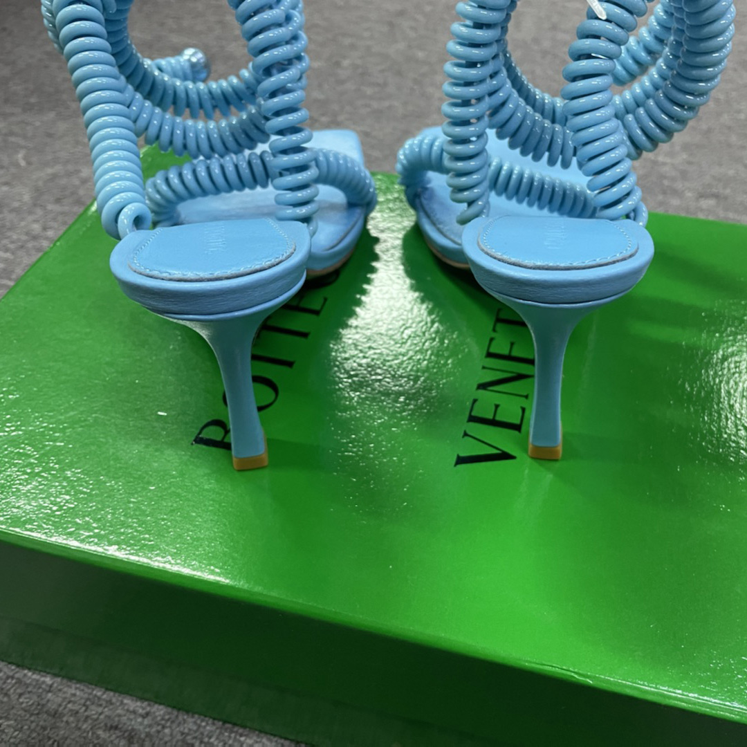 Bottega Veneta  Sandals Wire Stretch Grass Womens Blue - DopestKickz