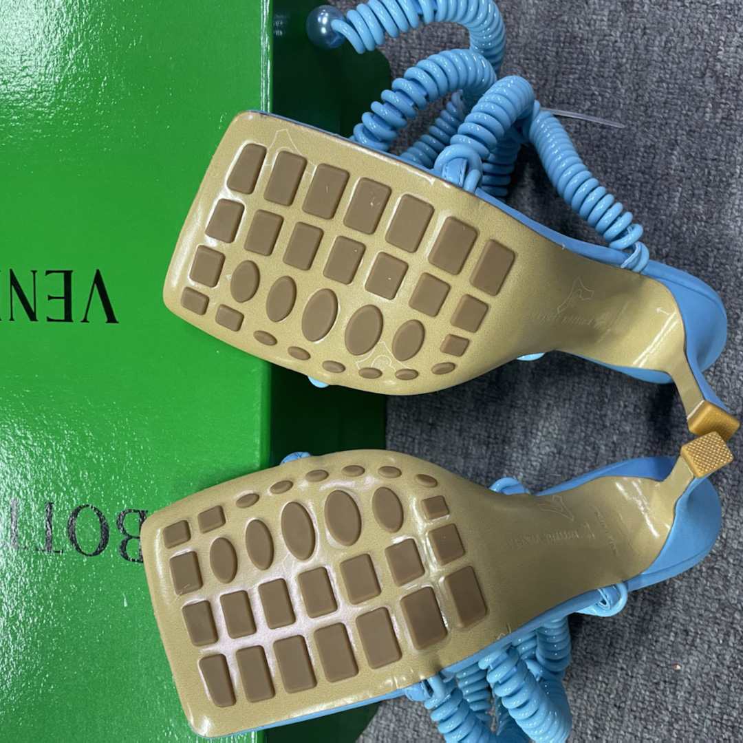 Bottega Veneta  Sandals Wire Stretch Grass Womens Blue - DopestKickz