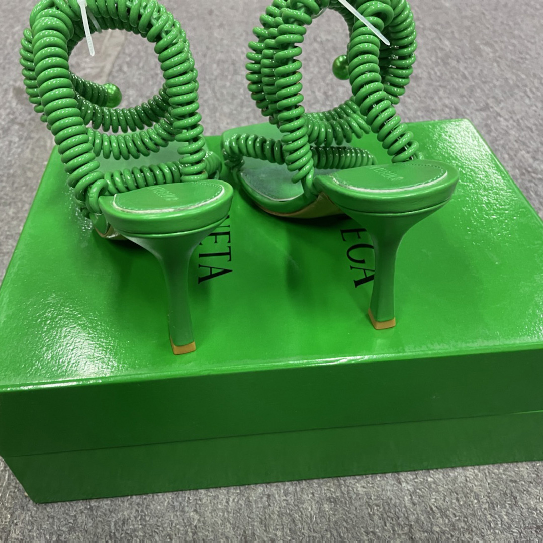 Bottega Veneta Sandals Wire Stretch Grass Womens Green - DopestKickz