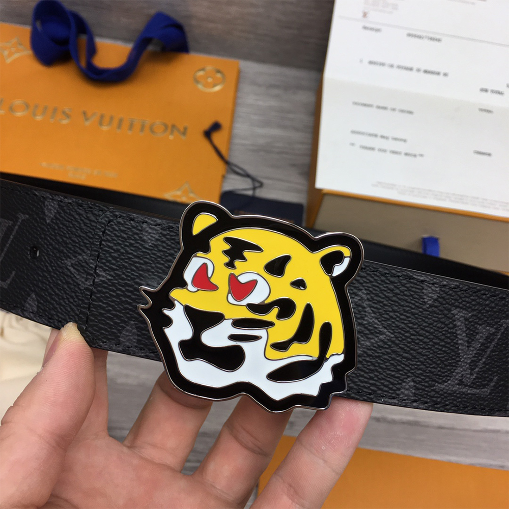Louis Vuitton Tiger 40MM Belt Black - DopestKickz