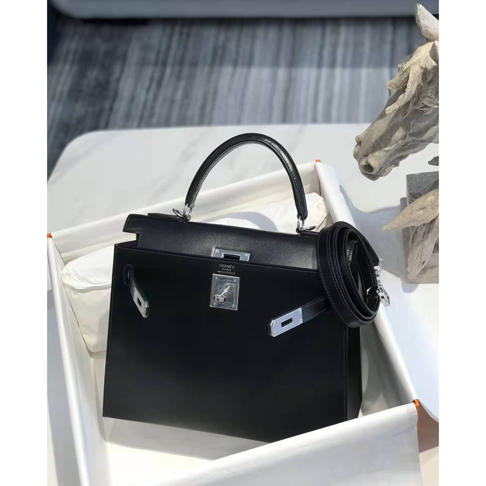 Hermes Women Handbag  - DopestKickz