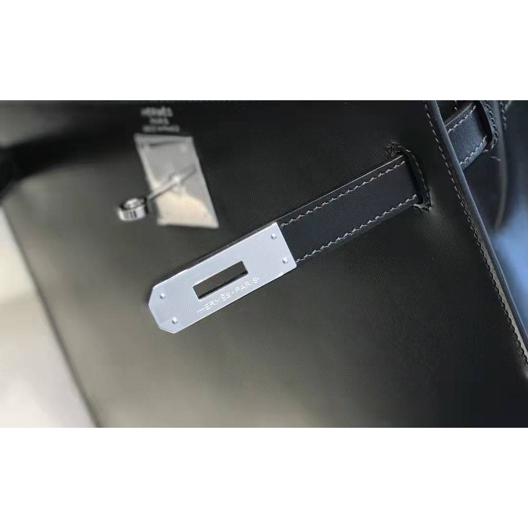 Hermes Women Handbag  - DopestKickz