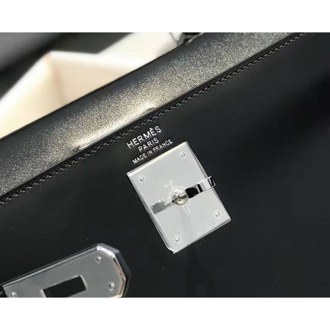 Hermes Women Handbag  - DopestKickz