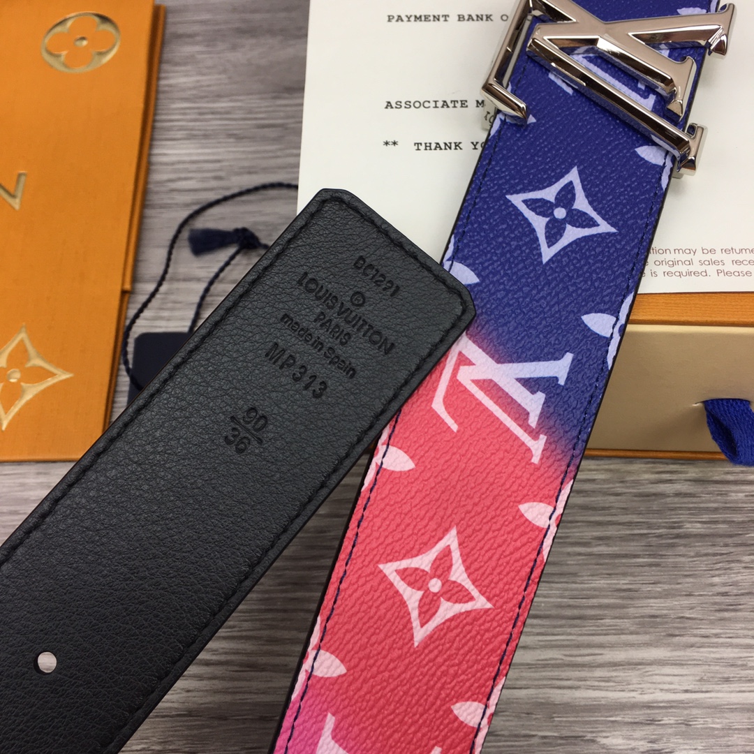 Louis Vuitton Shape 40MM Reversible Belt - DopestKickz
