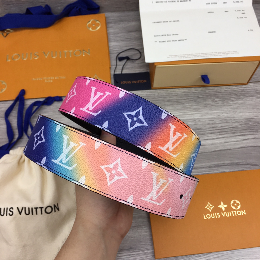 Louis Vuitton Shape 40MM Reversible Belt - DopestKickz