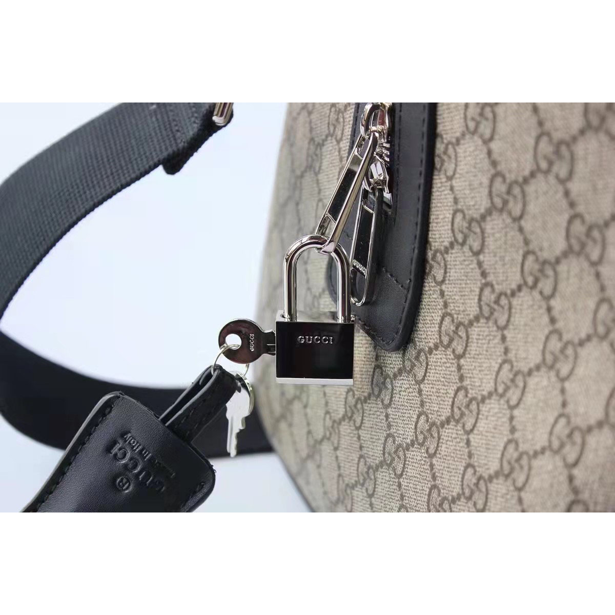 Gucci Luggage Travelling Bag 45-27-14cm - DopestKickz