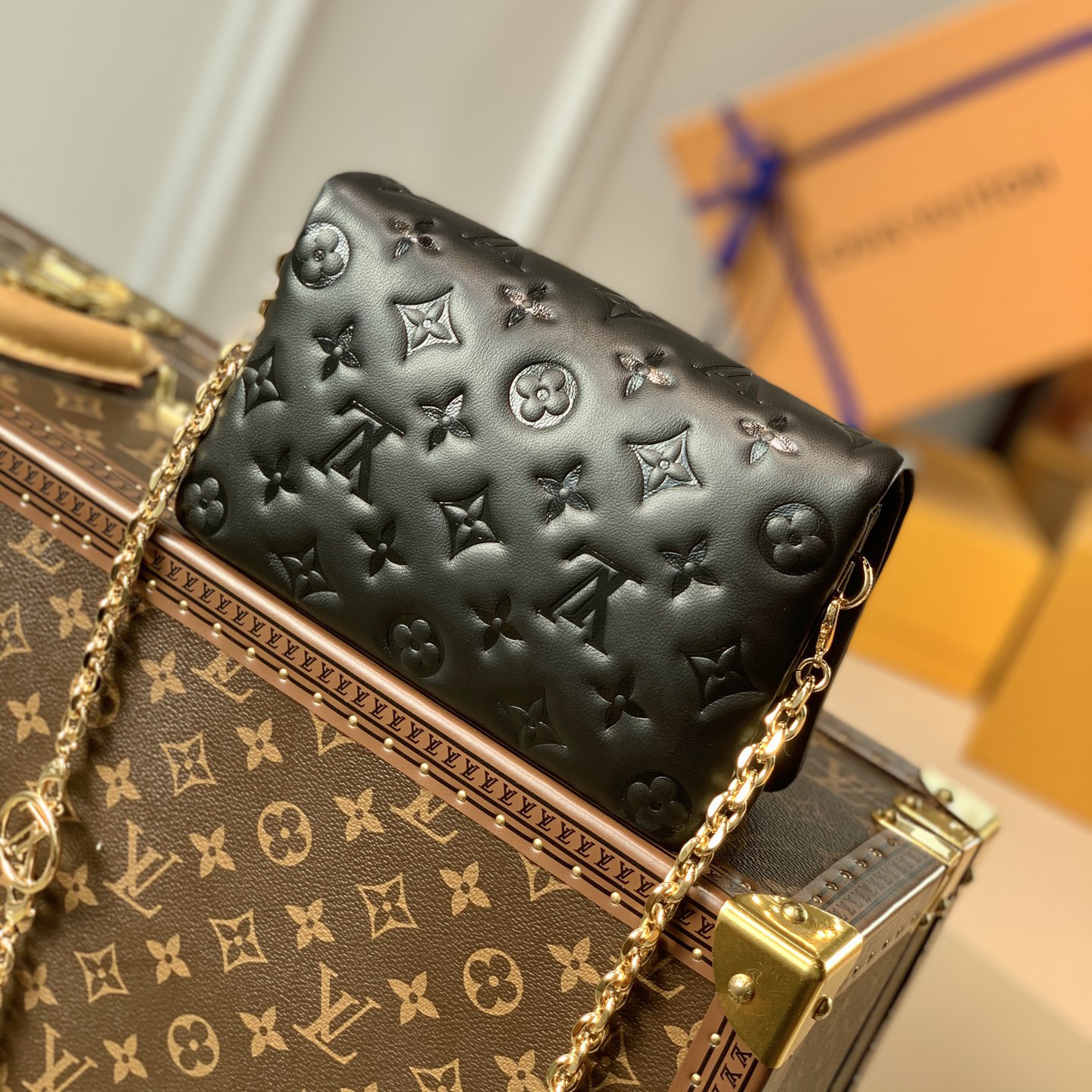 Louis Vuitton Pochette Coussin Black(20-14-8CM) - DopestKickz