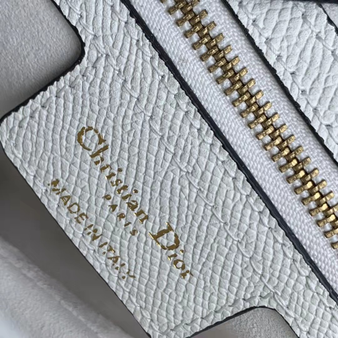 Dior Saddle Bag - DopestKickz