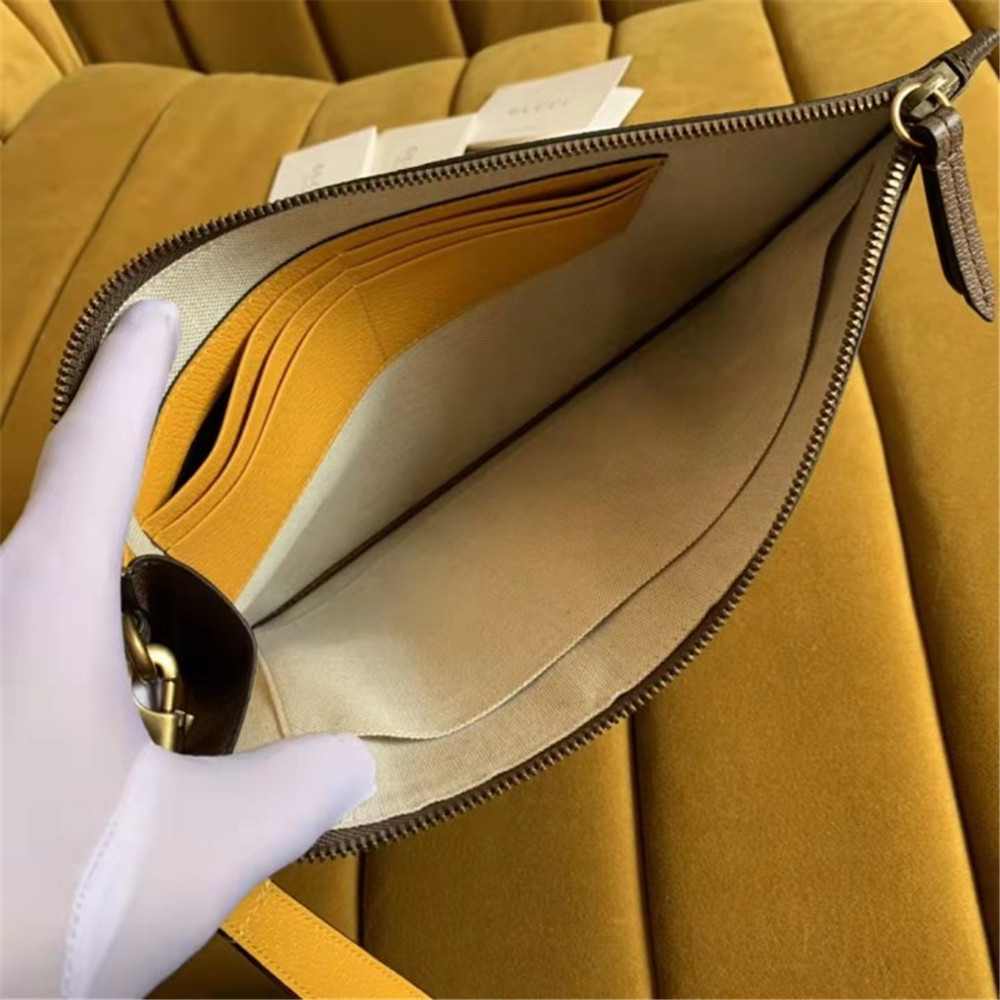 Gucci  GG Clutch Bag (30.5-21-1.5cm) - DopestKickz