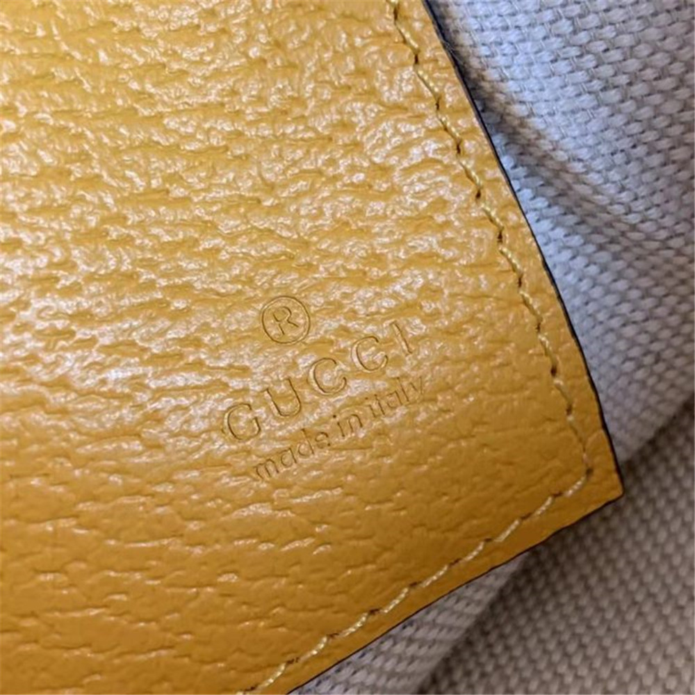 Gucci  GG Clutch Bag (30.5-21-1.5cm) - DopestKickz