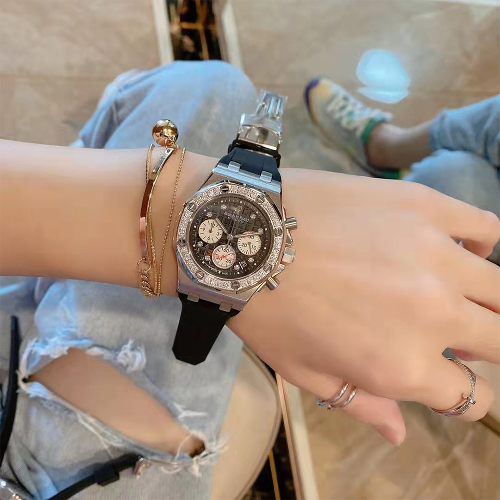 Audemars Piguet Automatic Royal Oak Offshore Watch - DopestKickz