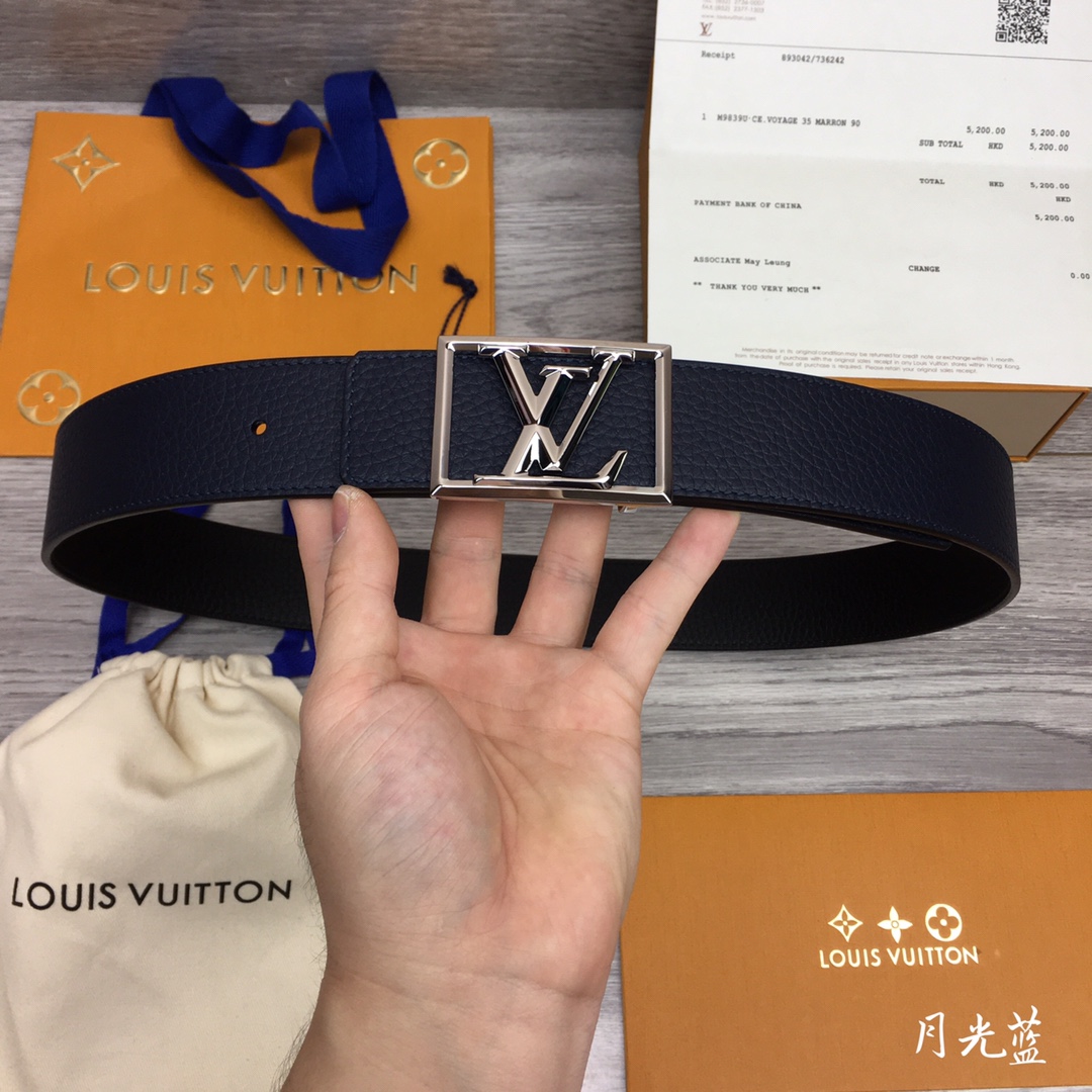Louis Vuitton Shape 40MM Reversible Belt - DopestKickz