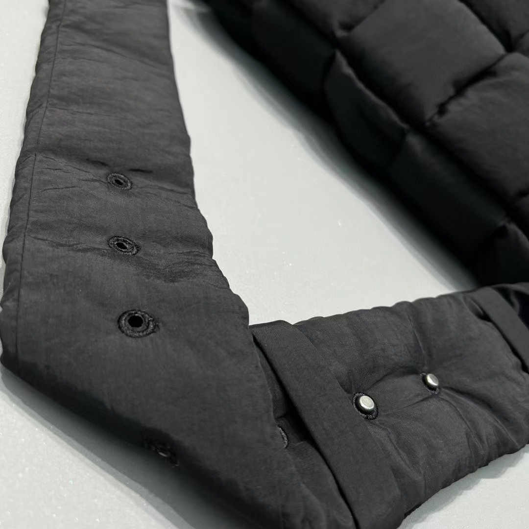 Bottega Veneta  Padded Tech Cassette Shoulder bag - DopestKickz