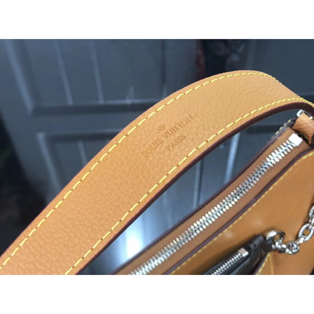 Louis Vuitton  Marelle Handbag （25x15x8cm） - DopestKickz