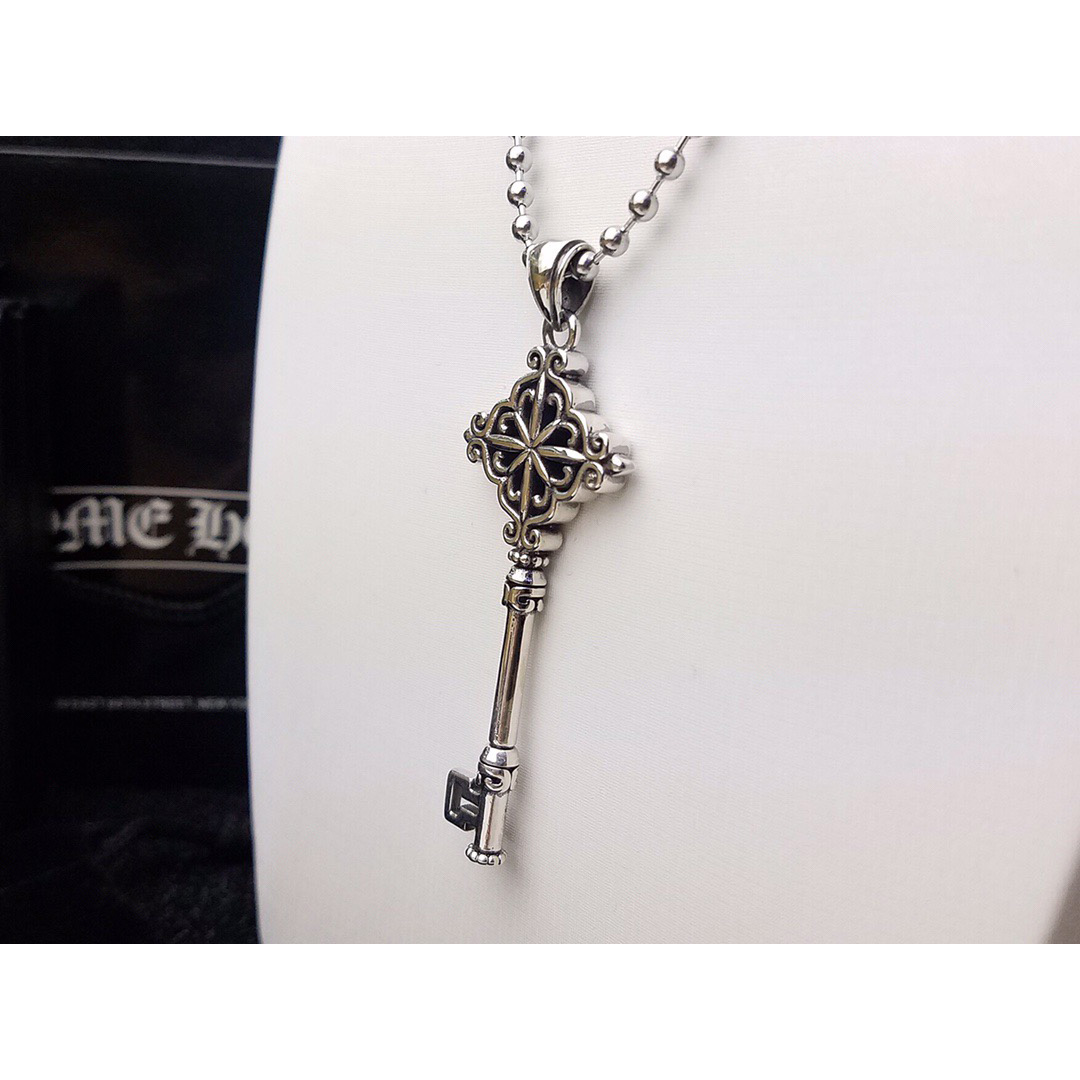 Chrome Heart Cross Necklace - DopestKickz