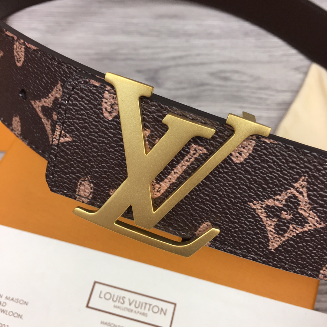 Louis Vuitton Shape 40MM Reversible Belt - DopestKickz